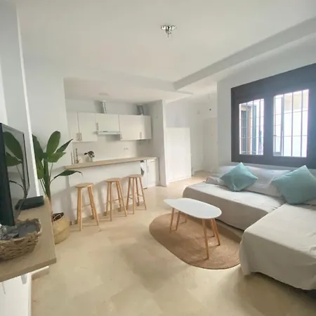 Tropical A 2 Minutos Del Faro De Apartamento Chipiona