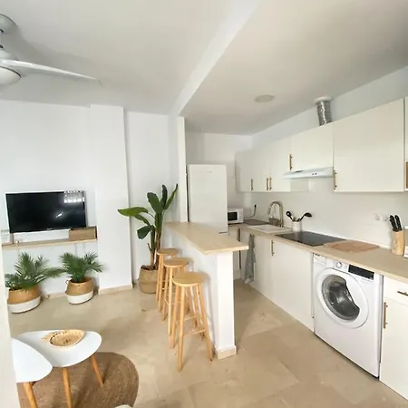 Apartamento Tropical A 2 Minutos Del Faro De *