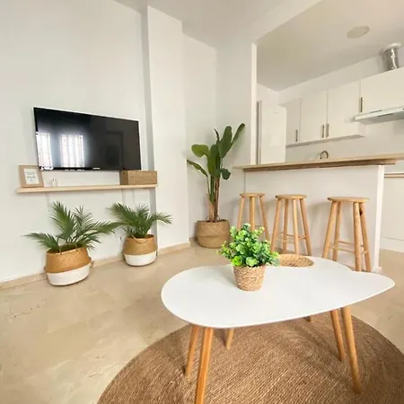 Apartment Tropical A 2 Minutos Del Faro De *